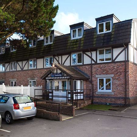 Travelodge Bournemouth Cooper Dean Exterior photo