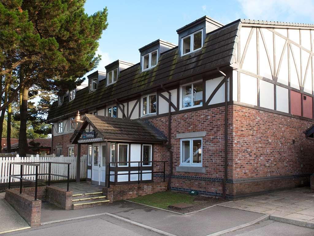 Travelodge Bournemouth Cooper Dean Exterior photo